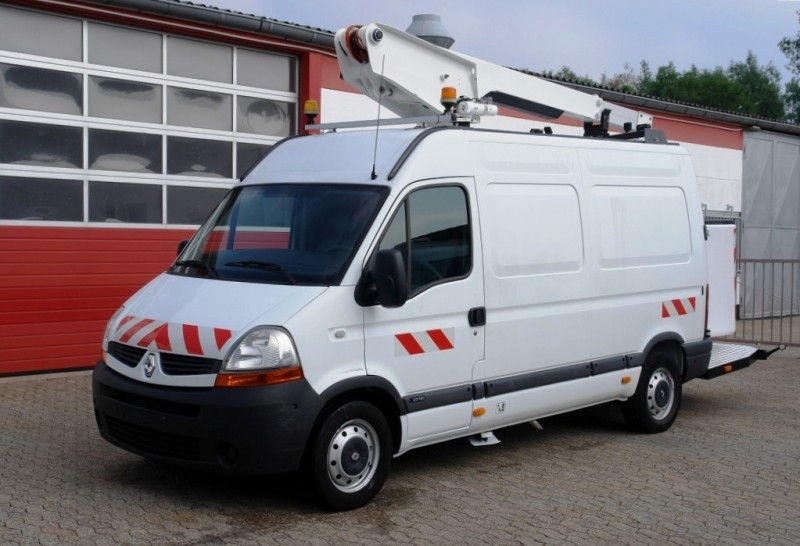 Renault Master 120dCi Plataforma sobre camión ET-26-NEXS 10m Capacidad de carga 120kg
