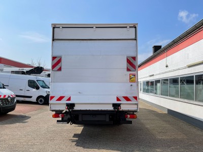 Iveco ML75E18 Dobozos teherautó, légrugózás Emelőhátfal 1000kg EURO 5