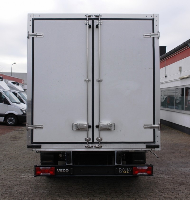 Iveco Daily 35S13 fridge box Thermoking V200MAX 1020kg payload new TÜV!