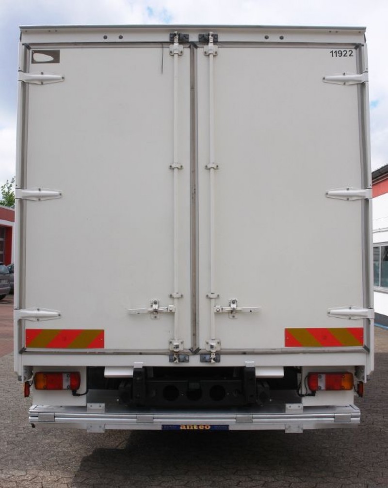 MAN TGL 12.220 тентованный грузовик Edscha Кондиционер Гидроборт EURO5