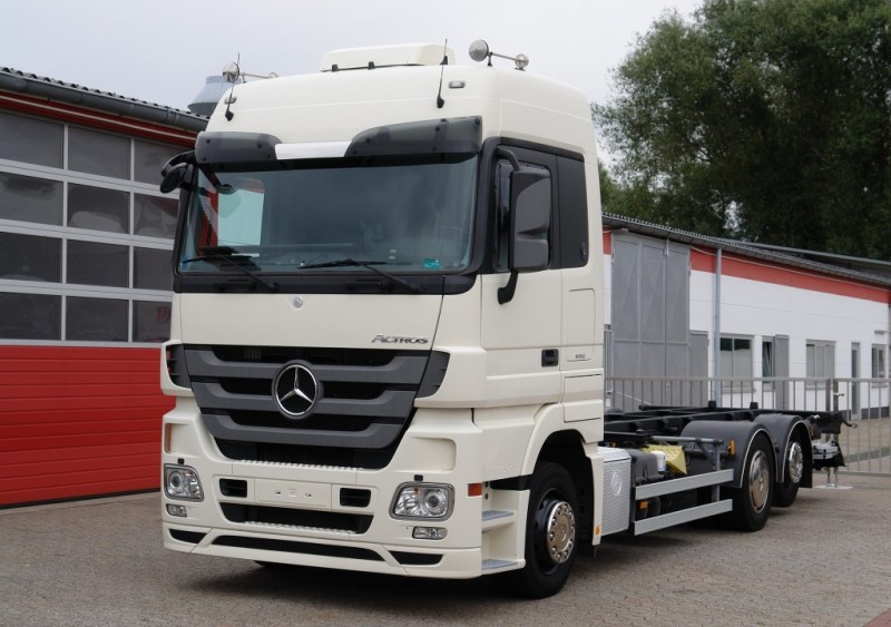 Mercedes-Benz - Actros 2536L 6X2 Camion şasiu BDF Xenon Clima control Lift hidraulic EURO5