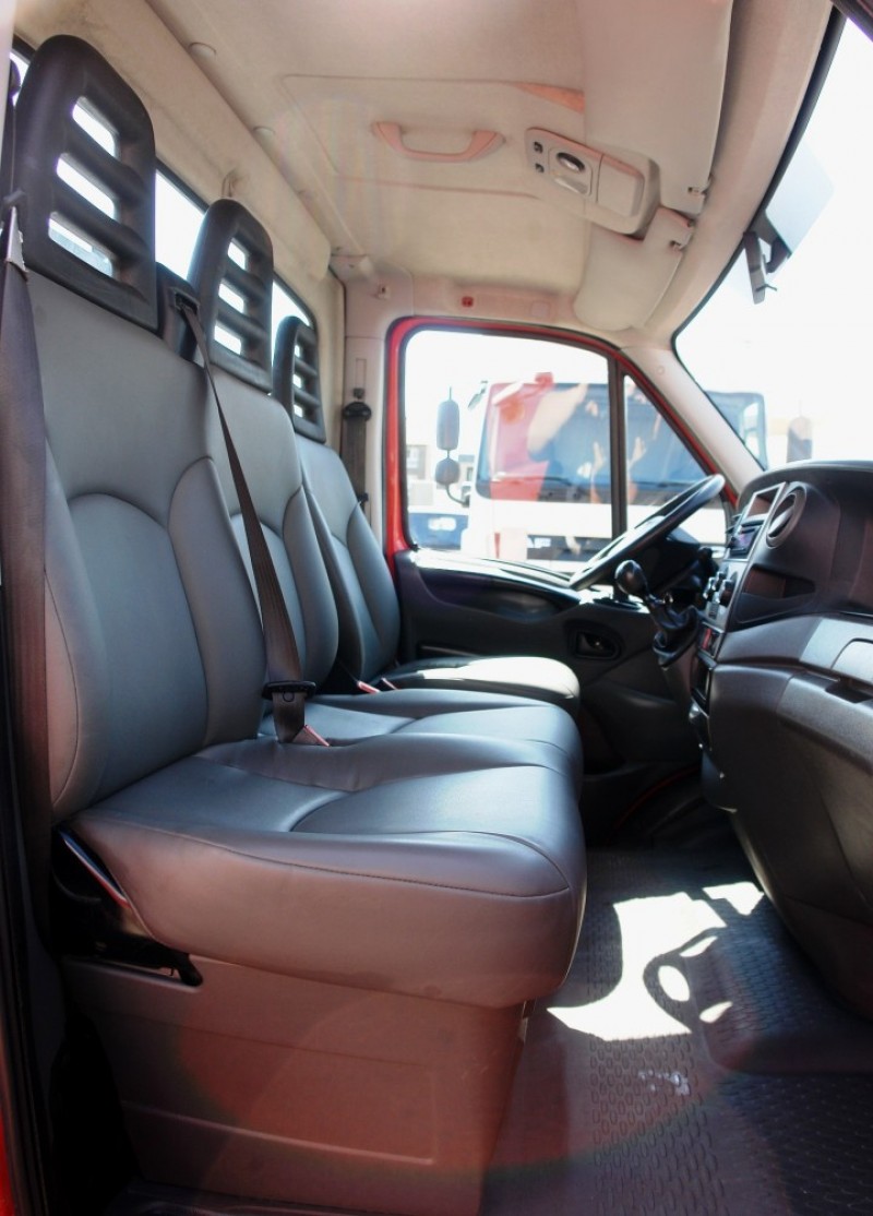 Iveco Daily 35C13 camion ribaltabile, Toolbox , Aria condizionata Gancio di traino EURO5 