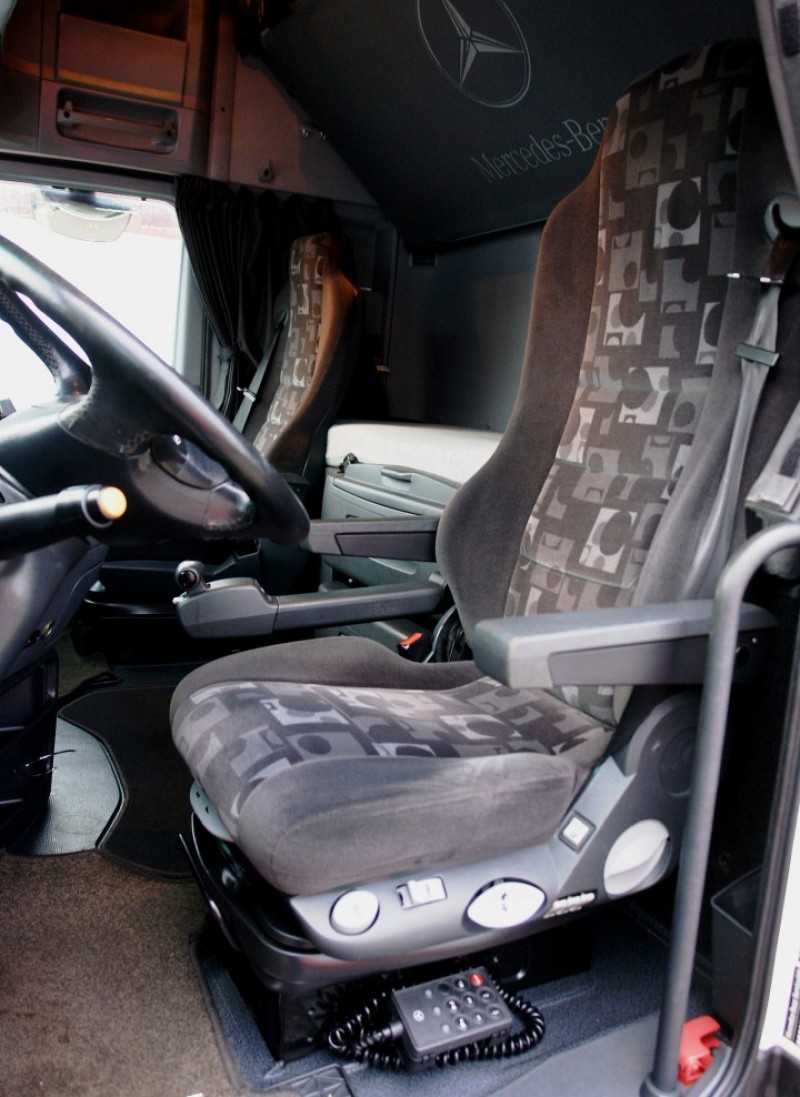 Mercedes-Benz Actros 2536L 6X2 Camion şasiu BDF Xenon, Aer condiționat, Lift hidraulic, EURO5