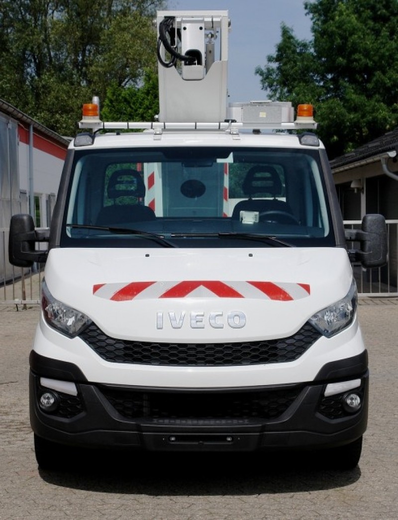 Iveco Daily 35S13 aerial work lift EN-120-TVL 13m basket 120kg only 49 machine hours airco EURO5 new TÜV UVV!
