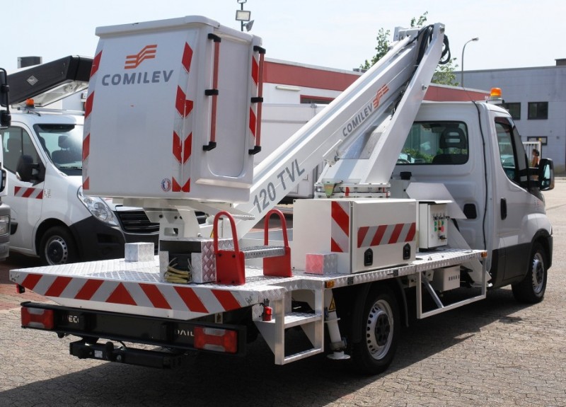 Iveco Daily 35S13 aerial work lift EN-120-TVL 13m basket 120kg only 49 machine hours airco EURO5 new TÜV UVV!