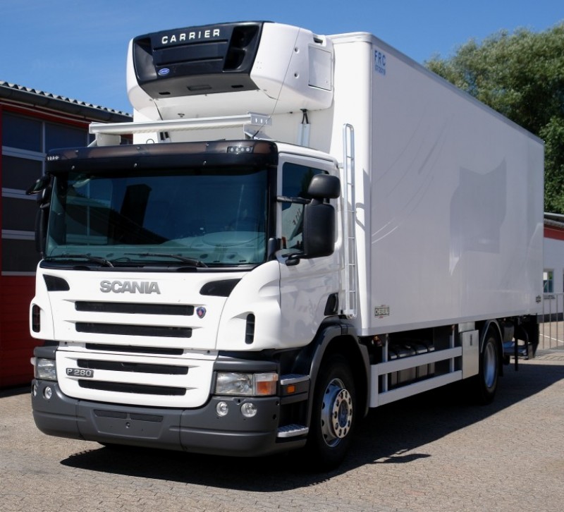 Scania P280 camion frigo 7,60m Ganci per la carne Retarder Condizionatore Sponda idraulica EURO5 
