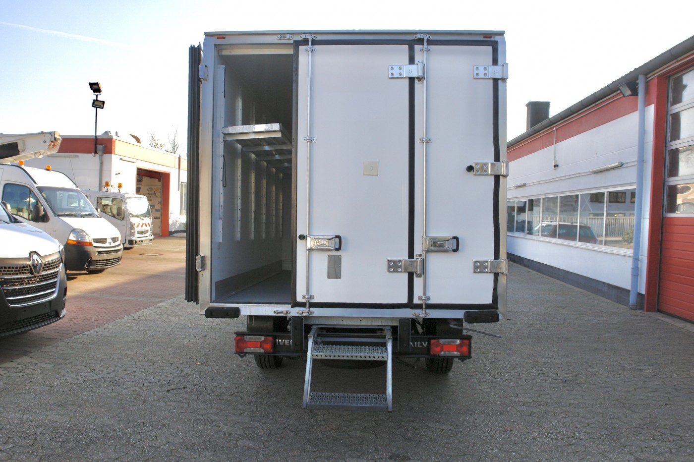 Iveco Daily 35S13 Caisse frigorifique Carrier Xarios 600 EURO 5  CT!