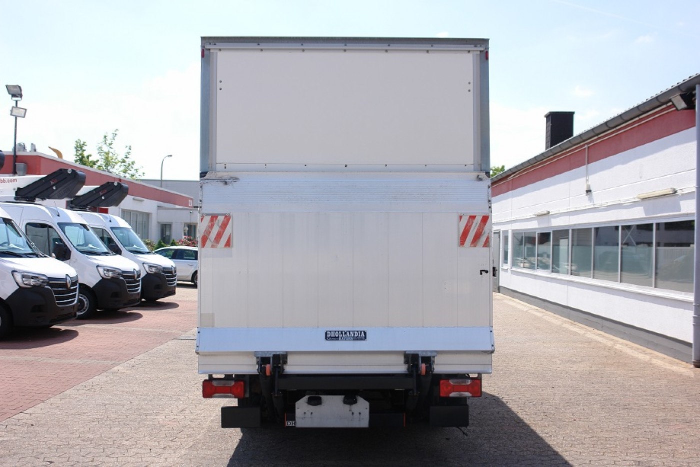Iveco Daily 35C13 Koffer air condition sidedoor tail lift Dhollandia EURO5 TÜV!