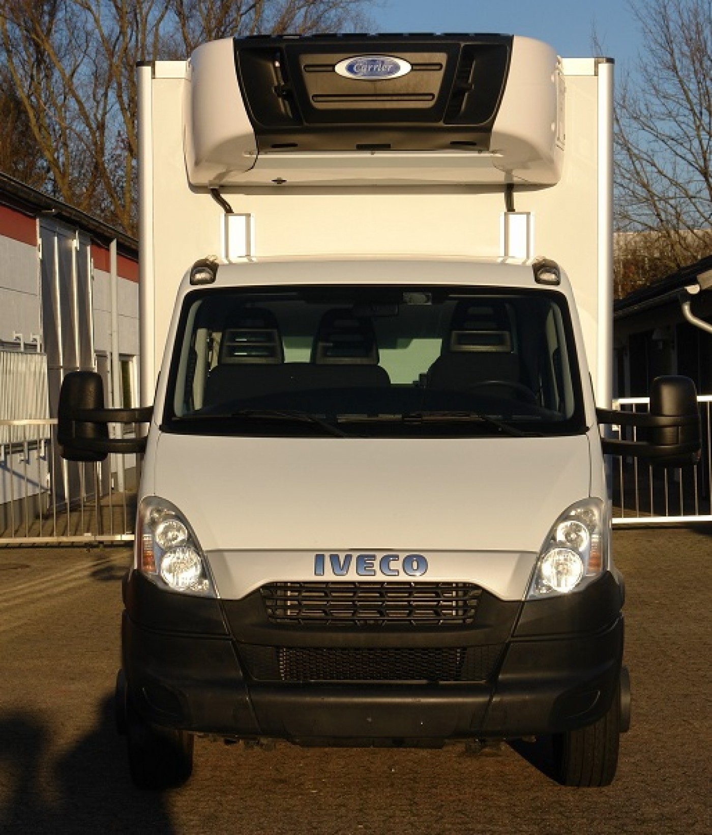 Iveco Daily 70C17 hűtős teherautó 5,30m Carrier Supra 750 Multi-Temperatur Silent 