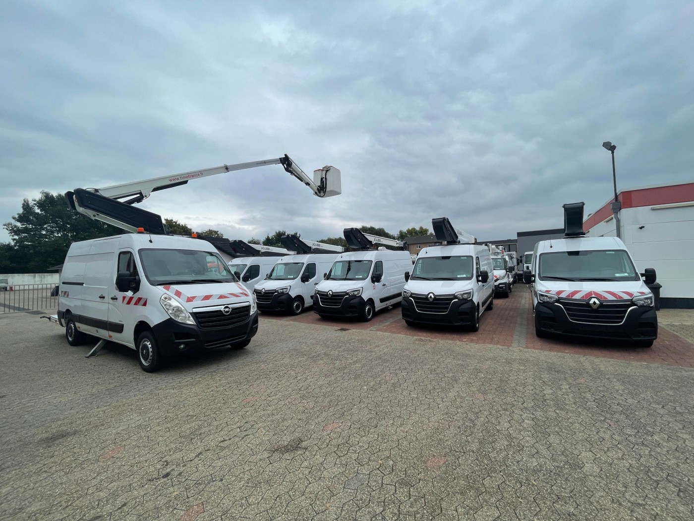 Opel Movano εξέδρες εναέριου εργασίας Time France ET38LF 14m