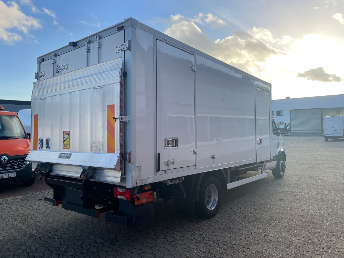 Iveco Daily 70C17 Camion frigo Carrier Pulsor 600 Multi-Temperatur