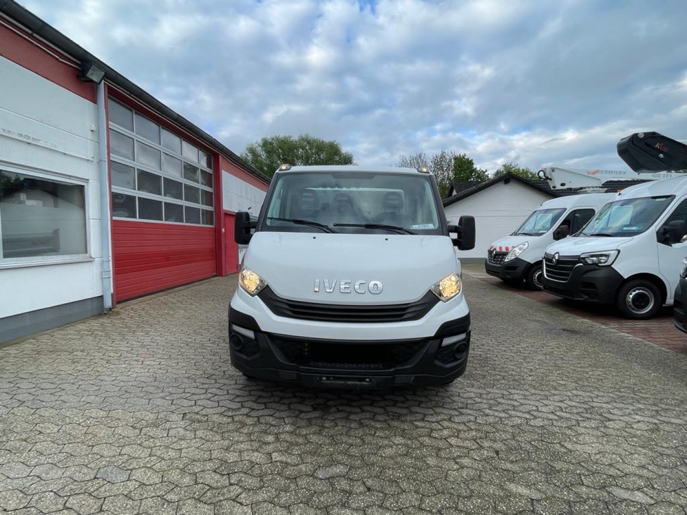 Iveco Daily 35C14 benne 3 places clim! EURO 6