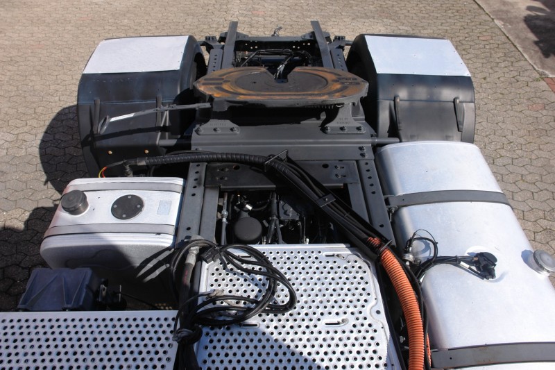DAF CF 85.460 SSC Kipphydraulik Klima Cabine couchette automatique EURO 5 Pneus arrière nouveau! Super état! Nouveau controle mechanique! 