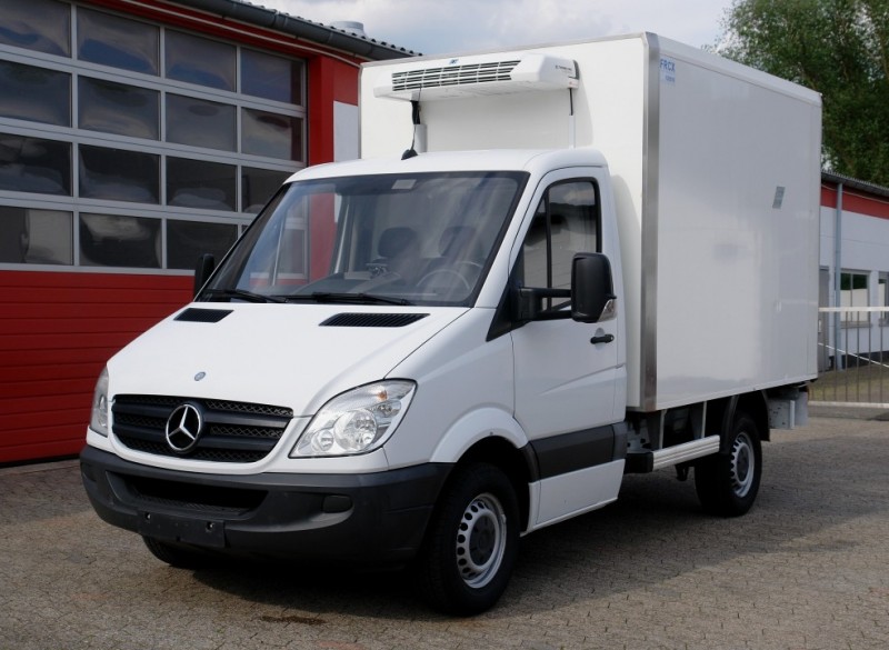 Mercedes-Benz Sprinter 313 fridge box Thermoking V200MAX airco 1070kg payload EURO5 TÜV!