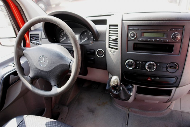 Mercedes-Benz Sprinter 513 CDI Kiper Toolbox klima uređaj Vučna kuka EURO5 