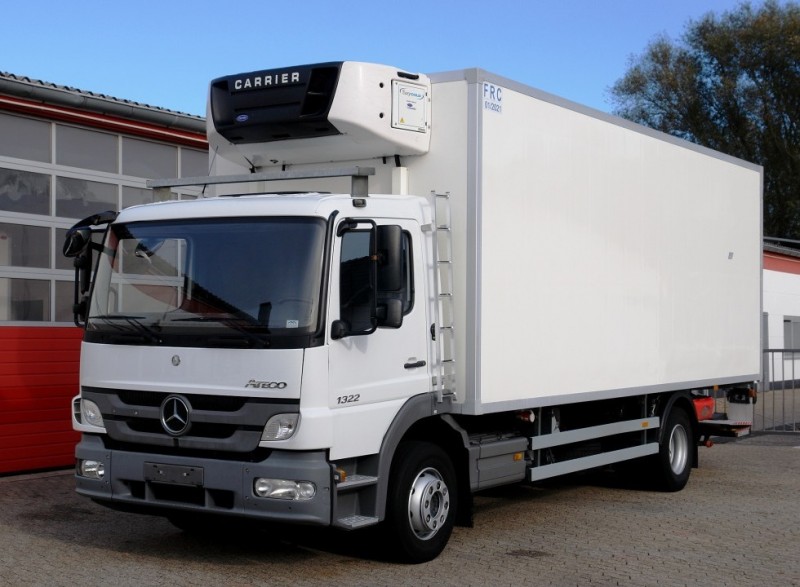 Mercedes-Benz Atego 1322 NL samochód ciężarowy chłodnia 6,70m Klimatyzacja Winda załadowcza EURO5