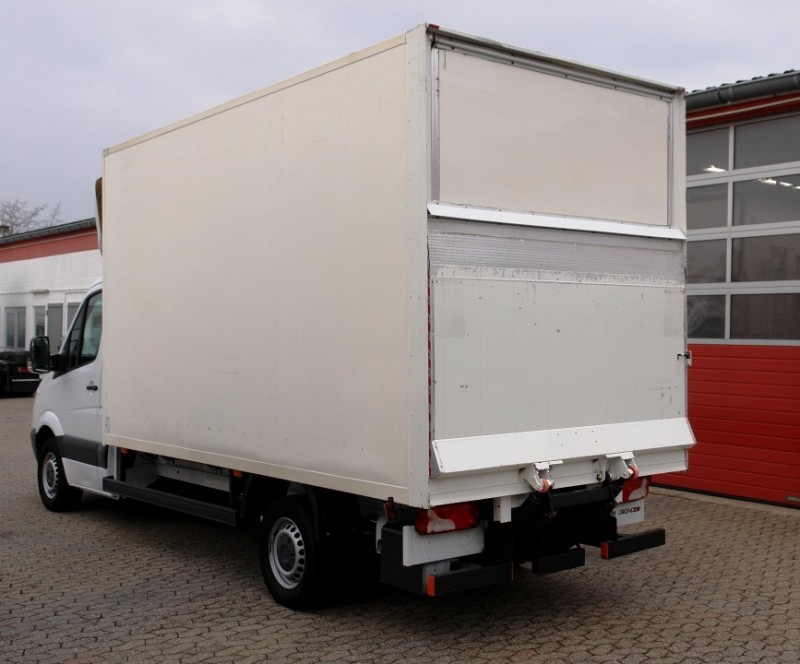 Mercedes-Benz Sprinter 313 kamion furgon 4,20m bočna vrata Hidraulična rampa 1500kg EURO5