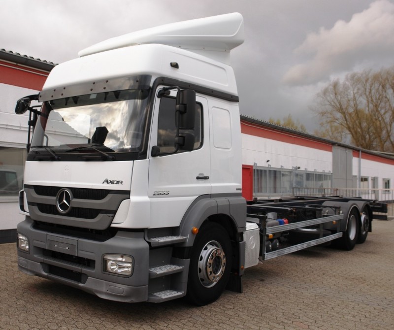 Mercedes-Benz Axor 2533L Chassis swap body BDF stationary climate gearbox wheelbase 6000mm EURO5 TÜV new!