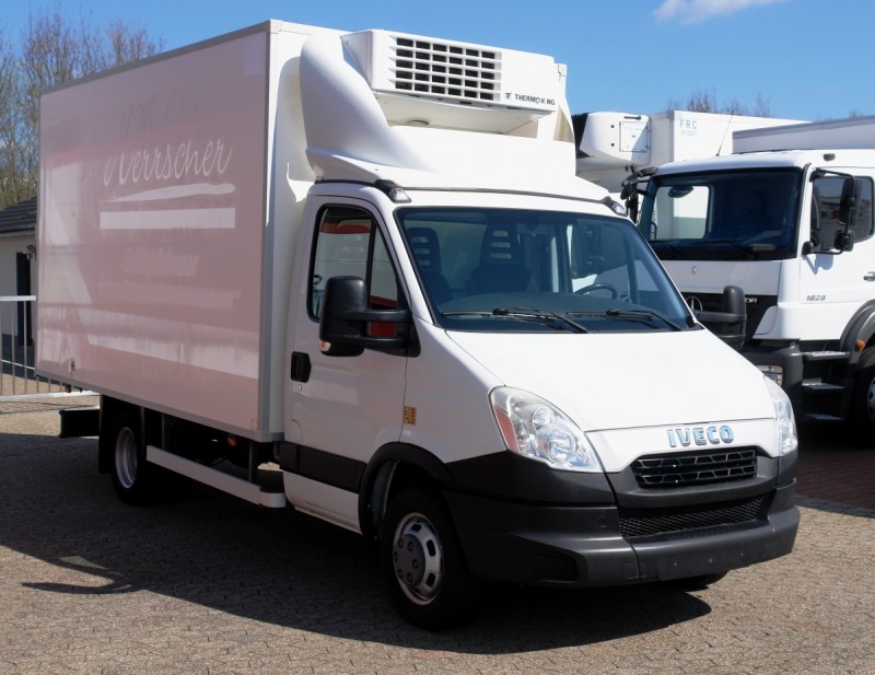Iveco Daily 50C15 furgone frigo Thermoking V500MAX Ganci per la carne Condizionatore EURO5