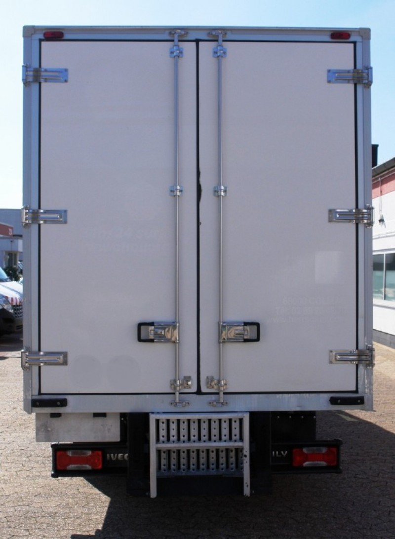 Iveco Daily 50C15 hűtős furgon Thermoking V500MAX Húskampók Klíma EURO5