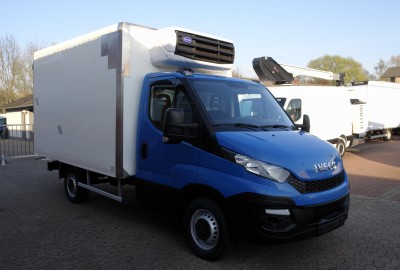 Iveco  Daily 35S13 Samochód dostawczy chłodnia Carrier Xarios 600 EURO 5 TÜV