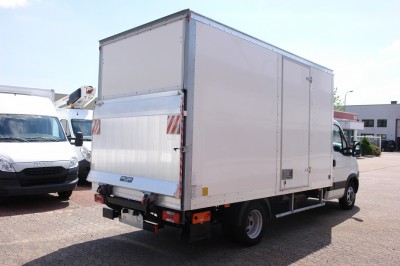 Iveco Daily 35C13 грузовик фургон Закрытый кузов Гидроборт Dhollandia Кондиционер EURO 5