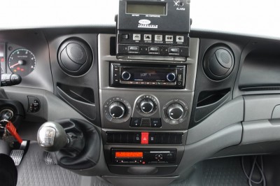 Iveco Daily 70C17 Рефрижератор с системой охлаждения Carrier Supra 750 Мультитемпературные +22°C -32°C Боковая дверь