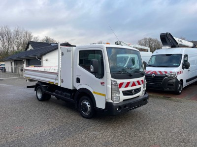 Renault Maxity 140 DXI tipper 3 seats 1125 kg payload!