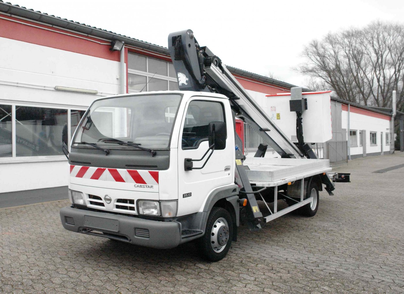 Nissan - Cabstar 35.10 Podnośnik koszowy Zwyżka Lionlift Galaxy Lift GT 18-12