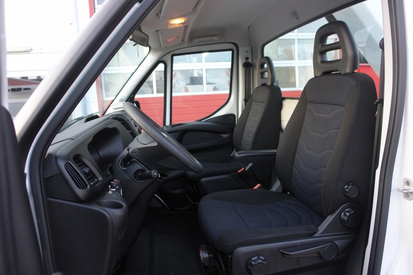 Iveco Daily 35S13 nacela prb Time France LT130TB 13m Carlig de tractare