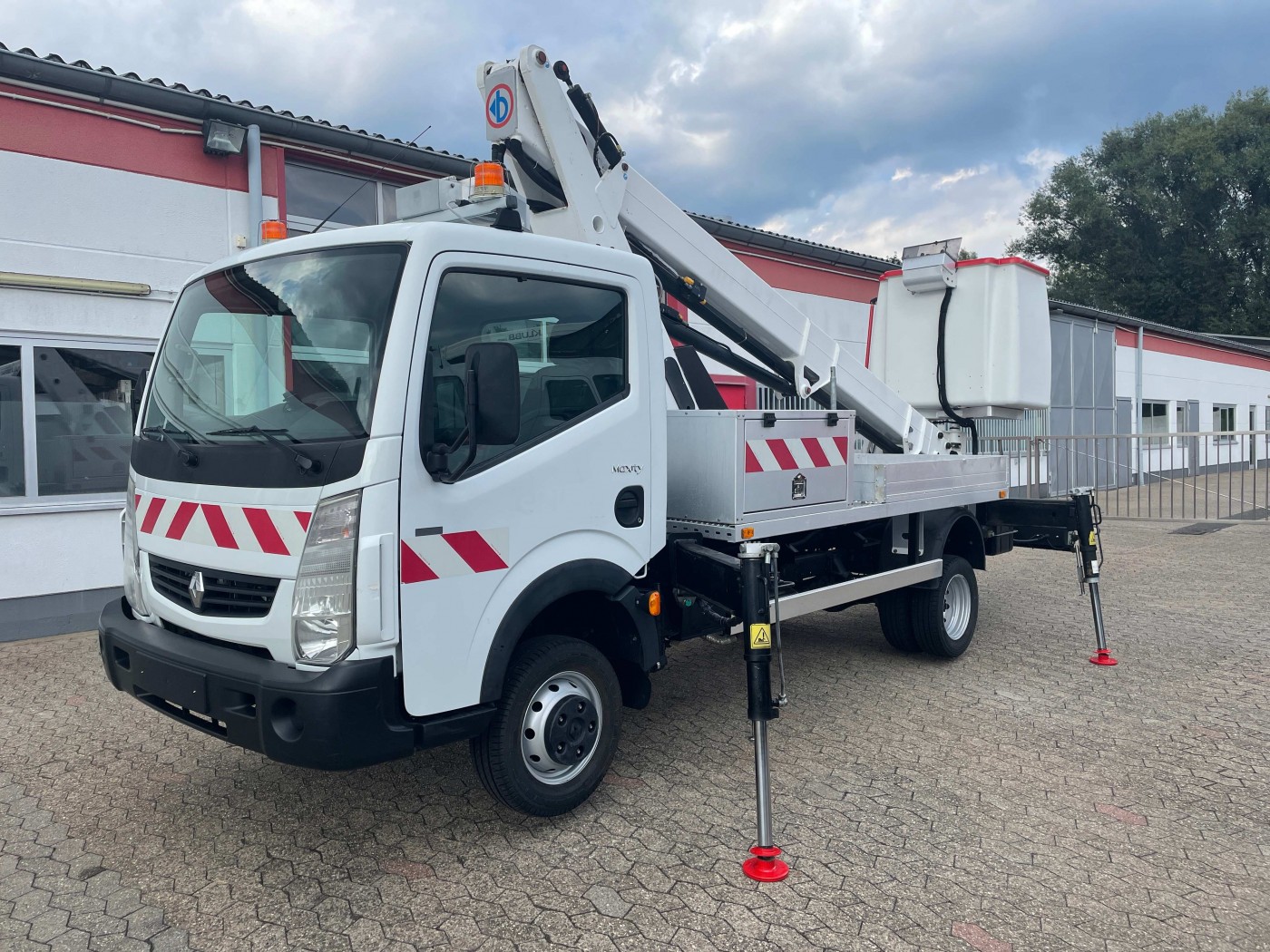 - Hubarbeitsbühne Steiger CTE 187 PRO H