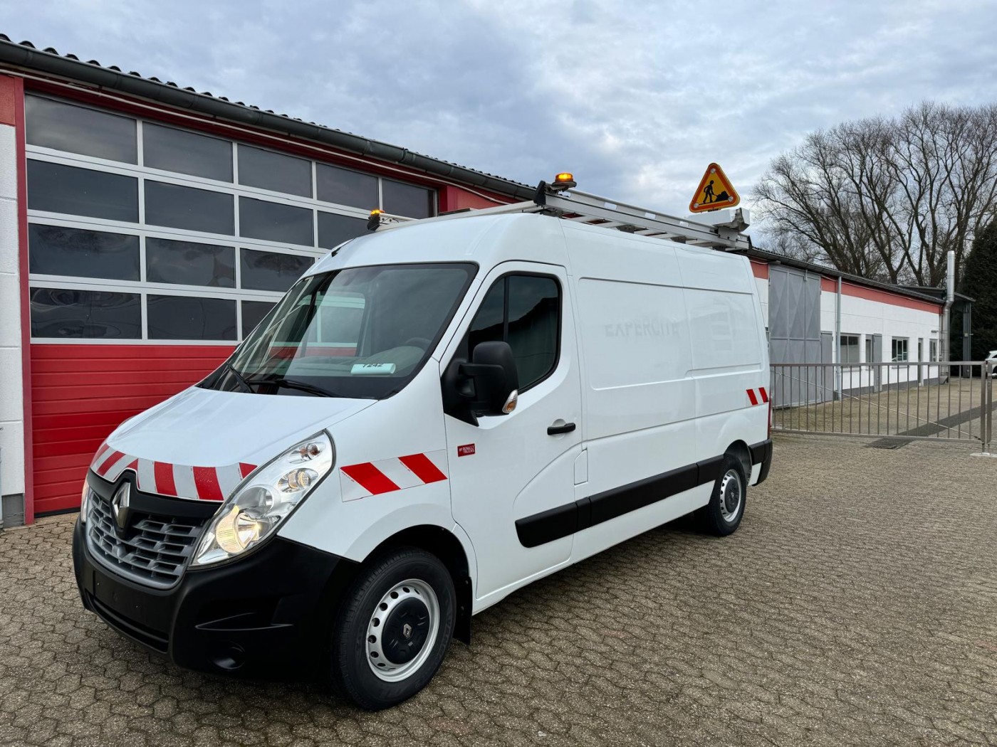 -  Werkstattwagen Kastenwagen EURO 6